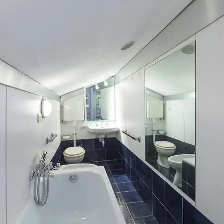 Delightful Flat In Lejlighed